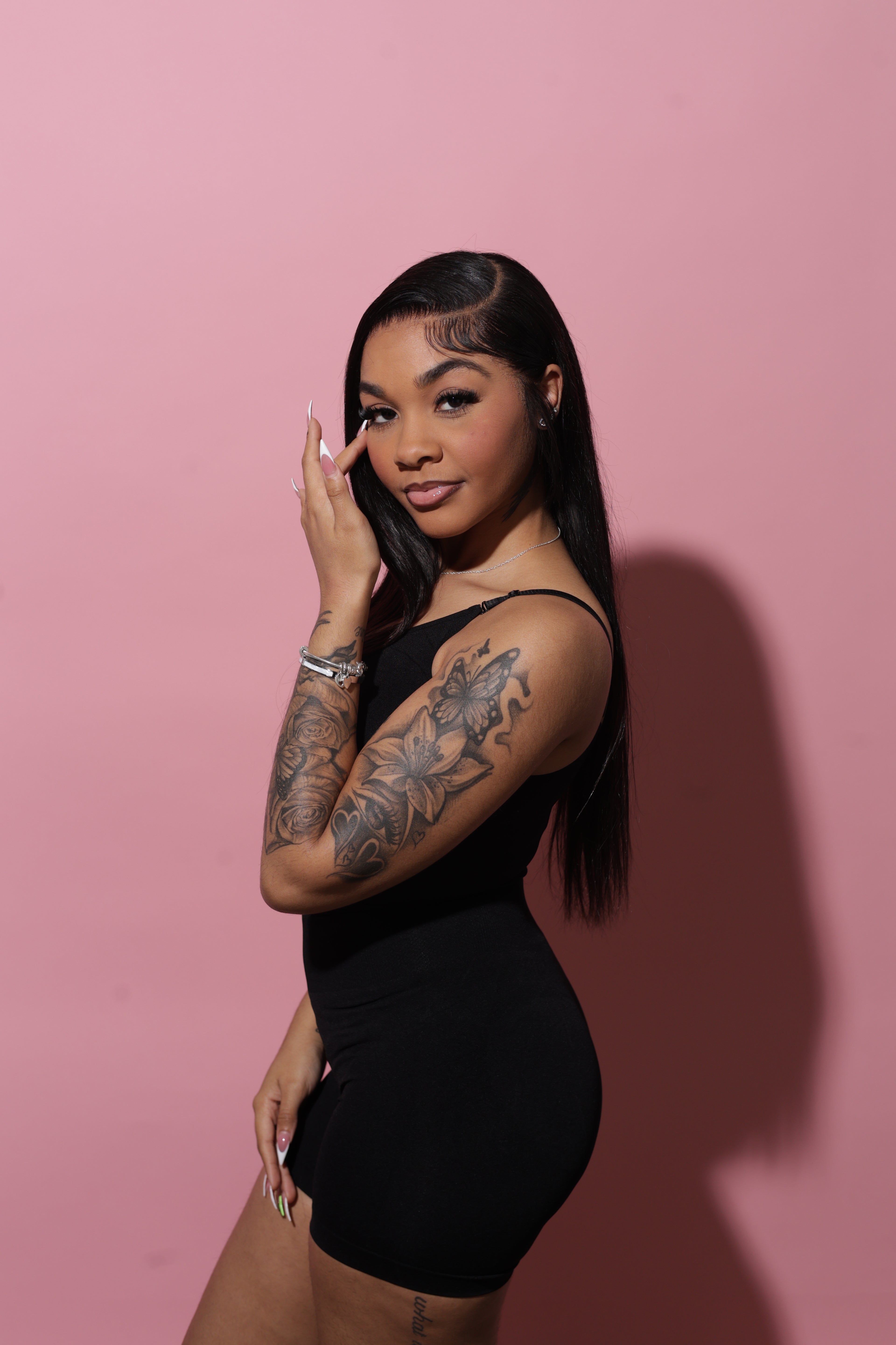 1B Straight HD 180 Density 13*6 Laced Wig